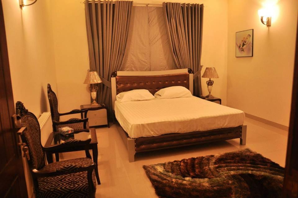 Reina Boutique Hotel - G9 Исламабад Экстерьер фото